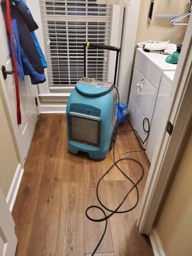 Commercial dehumidifier deployed for Flood Damage Cleanup in Cherokee Village